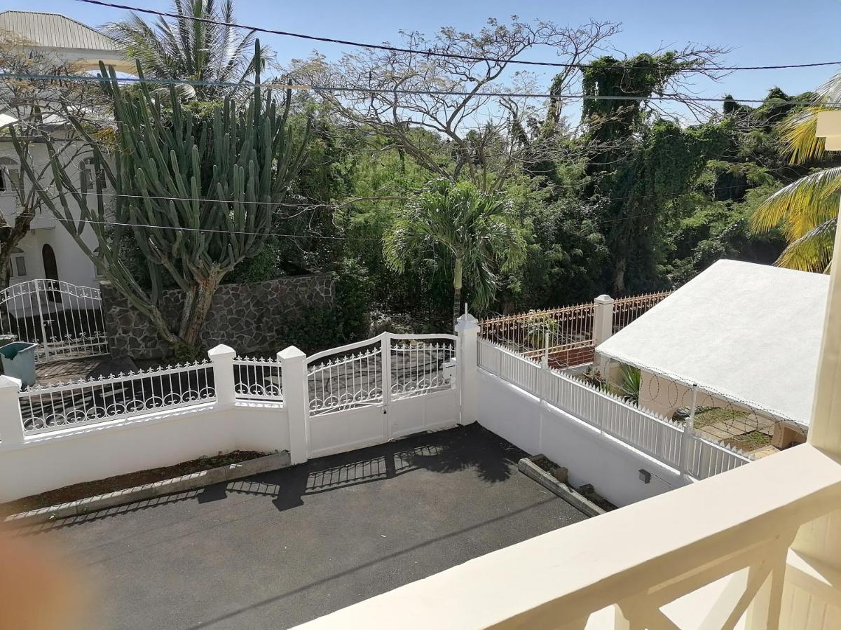 Coastal Nest Villa モン・ショワジー エクステリア 写真